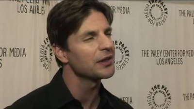 Hellcats-paleyfest-red-carpet-interview-part3-screencaps-sept-15th-2010-0314.png