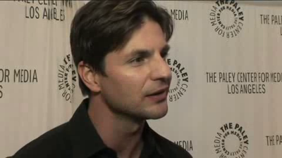 Hellcats-paleyfest-red-carpet-interview-part3-screencaps-sept-15th-2010-0317.png