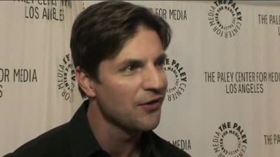 Hellcats-paleyfest-red-carpet-interview-part3-screencaps-sept-15th-2010-0319.png