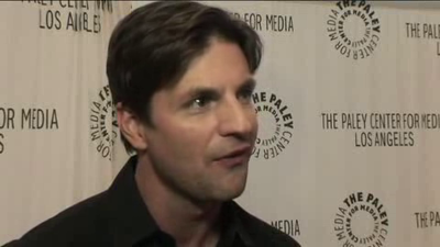 Hellcats-paleyfest-red-carpet-interview-part3-screencaps-sept-15th-2010-0320.png