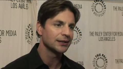 Hellcats-paleyfest-red-carpet-interview-part3-screencaps-sept-15th-2010-0327.png