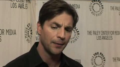 Hellcats-paleyfest-red-carpet-interview-part3-screencaps-sept-15th-2010-0331.png