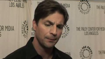 Hellcats-paleyfest-red-carpet-interview-part3-screencaps-sept-15th-2010-0332.png