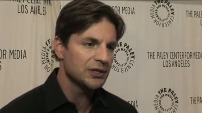 Hellcats-paleyfest-red-carpet-interview-part3-screencaps-sept-15th-2010-0345.png