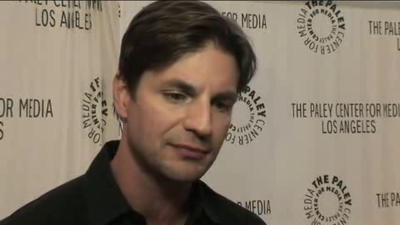 Hellcats-paleyfest-red-carpet-interview-part3-screencaps-sept-15th-2010-0349.png