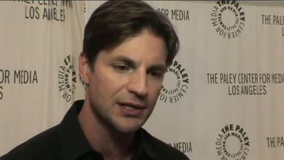 Hellcats-paleyfest-red-carpet-interview-part3-screencaps-sept-15th-2010-0350.png