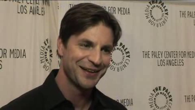 Hellcats-paleyfest-red-carpet-interview-part3-screencaps-sept-15th-2010-0361.png