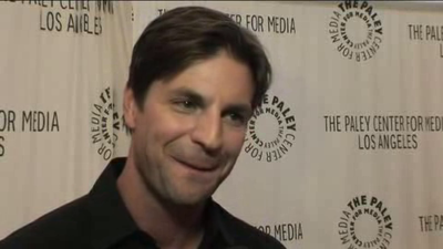 Hellcats-paleyfest-red-carpet-interview-part3-screencaps-sept-15th-2010-0366.png