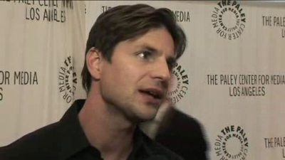 Hellcats-paleyfest-red-carpet-interview-part3-screencaps-sept-15th-2010-0370.png