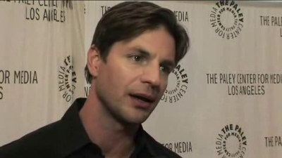 Hellcats-paleyfest-red-carpet-interview-part3-screencaps-sept-15th-2010-0384.png