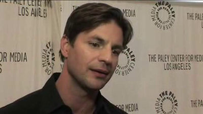 Hellcats-paleyfest-red-carpet-interview-part3-screencaps-sept-15th-2010-0387.png