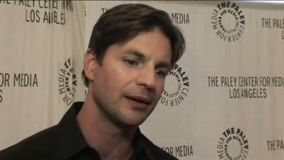 Hellcats-paleyfest-red-carpet-interview-part3-screencaps-sept-15th-2010-0388.png