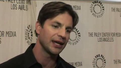 Hellcats-paleyfest-red-carpet-interview-part3-screencaps-sept-15th-2010-0389.png