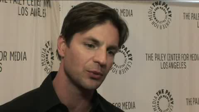 Hellcats-paleyfest-red-carpet-interview-part3-screencaps-sept-15th-2010-0392.png