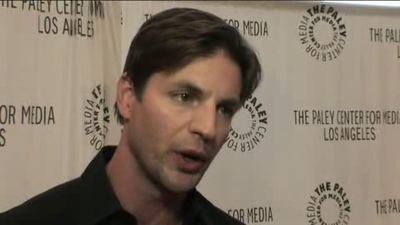 Hellcats-paleyfest-red-carpet-interview-part3-screencaps-sept-15th-2010-0398.png