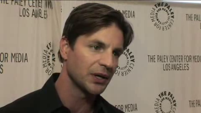 Hellcats-paleyfest-red-carpet-interview-part3-screencaps-sept-15th-2010-0400.png