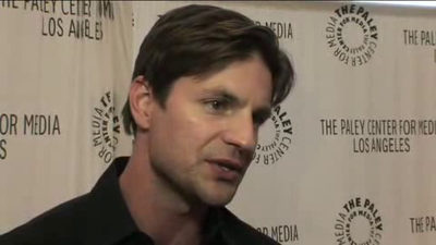 Hellcats-paleyfest-red-carpet-interview-part3-screencaps-sept-15th-2010-0403.png