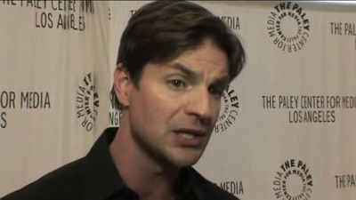 Hellcats-paleyfest-red-carpet-interview-part3-screencaps-sept-15th-2010-0413.png