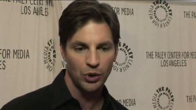 Hellcats-paleyfest-red-carpet-interview-part3-screencaps-sept-15th-2010-0438.png