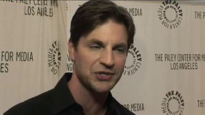 Hellcats-paleyfest-red-carpet-interview-part3-screencaps-sept-15th-2010-0456.png