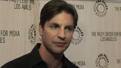 Hellcats-paleyfest-red-carpet-interview-part3-screencaps-sept-15th-2010-0458.png