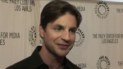 Hellcats-paleyfest-red-carpet-interview-part3-screencaps-sept-15th-2010-0495.png