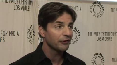 Hellcats-paleyfest-red-carpet-interview-part3-screencaps-sept-15th-2010-0507.png