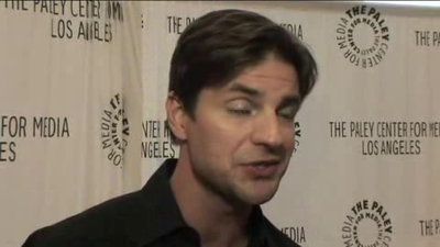 Hellcats-paleyfest-red-carpet-interview-part3-screencaps-sept-15th-2010-0510.png