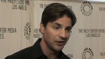 Hellcats-paleyfest-red-carpet-interview-part3-screencaps-sept-15th-2010-0511.png