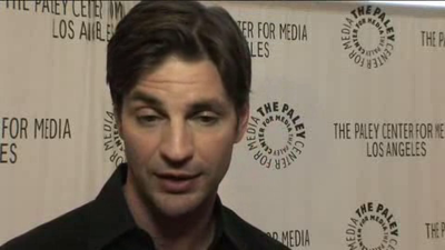 Hellcats-paleyfest-red-carpet-interview-part3-screencaps-sept-15th-2010-0528.png