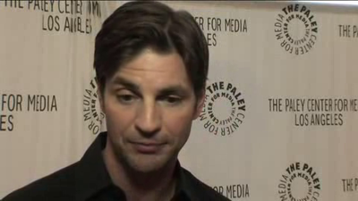 Hellcats-paleyfest-red-carpet-interview-part3-screencaps-sept-15th-2010-0530.png