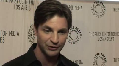 Hellcats-paleyfest-red-carpet-interview-part3-screencaps-sept-15th-2010-0534.png