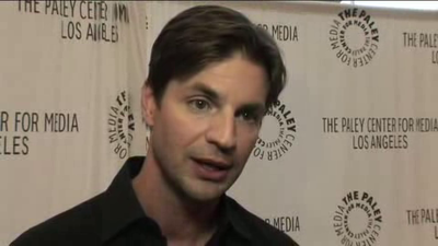 Hellcats-paleyfest-red-carpet-interview-part3-screencaps-sept-15th-2010-0542.png