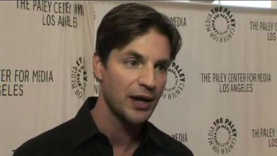 Hellcats-paleyfest-red-carpet-interview-part3-screencaps-sept-15th-2010-0548.png