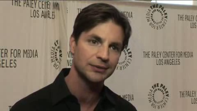 Hellcats-paleyfest-red-carpet-interview-part3-screencaps-sept-15th-2010-0574.png