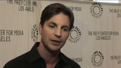 Hellcats-paleyfest-red-carpet-interview-part3-screencaps-sept-15th-2010-0585.png