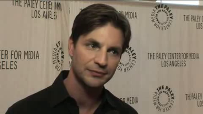 Hellcats-paleyfest-red-carpet-interview-part3-screencaps-sept-15th-2010-0599.png