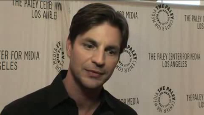 Hellcats-paleyfest-red-carpet-interview-part3-screencaps-sept-15th-2010-0610.png