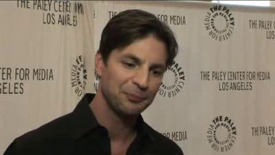 Hellcats-paleyfest-red-carpet-interview-part3-screencaps-sept-15th-2010-0618.png