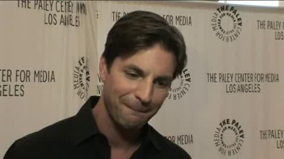 Hellcats-paleyfest-red-carpet-interview-part3-screencaps-sept-15th-2010-0620.png