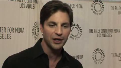 Hellcats-paleyfest-red-carpet-interview-part3-screencaps-sept-15th-2010-0635.png