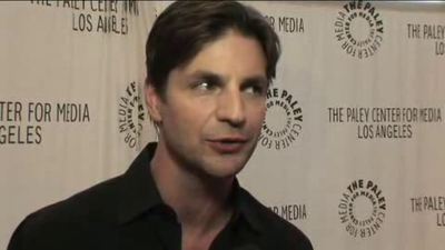 Hellcats-paleyfest-red-carpet-interview-part3-screencaps-sept-15th-2010-0641.png