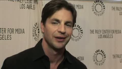 Hellcats-paleyfest-red-carpet-interview-part3-screencaps-sept-15th-2010-0648.png