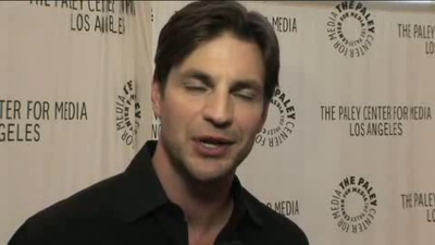 Hellcats-paleyfest-red-carpet-interview-part3-screencaps-sept-15th-2010-0652.png