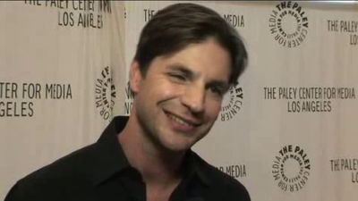 Hellcats-paleyfest-red-carpet-interview-part3-screencaps-sept-15th-2010-0660.png