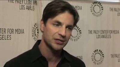 Hellcats-paleyfest-red-carpet-interview-part3-screencaps-sept-15th-2010-0692.png