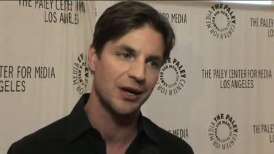 Hellcats-paleyfest-red-carpet-interview-part3-screencaps-sept-15th-2010-0693.png