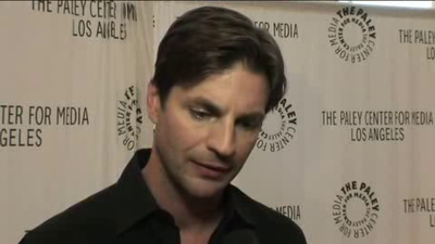 Hellcats-paleyfest-red-carpet-interview-part3-screencaps-sept-15th-2010-0727.png