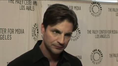 Hellcats-paleyfest-red-carpet-interview-part3-screencaps-sept-15th-2010-0730.png