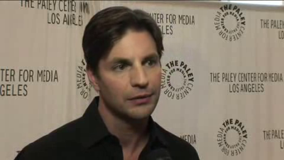 Hellcats-paleyfest-red-carpet-interview-part3-screencaps-sept-15th-2010-0740.png